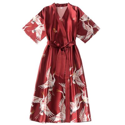 China Wholesale Breathable Luxury Silk Short Silk Mulbery Women's Nightgowns Robe Sleepwear Nightgowns Long Sleeve Sleepwear Robes for sale