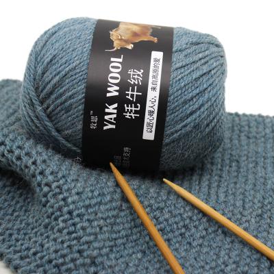 China MENCA factory price wholesale yaks anti-pilling yarn for scarf hat 245 bar needle Australian knitting wool hand knitted medium chunky yarns for sale