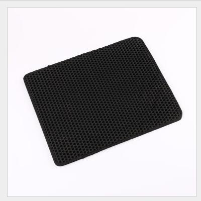 China Double Layer Black Waterproof Cat Litter Mat Easy Clean Scatter Control Medium Size for sale