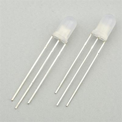 China 5Mm Red Green Dual Color Led Power Consumption 0.06W 520-635nm 5mm Green Diodes for sale