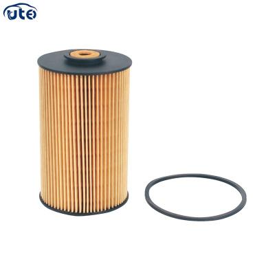 China HT 0004774015 P811 Truck Engine Paper Diesel Fuel Filter For Mercedes-Benz Volvo Man for sale