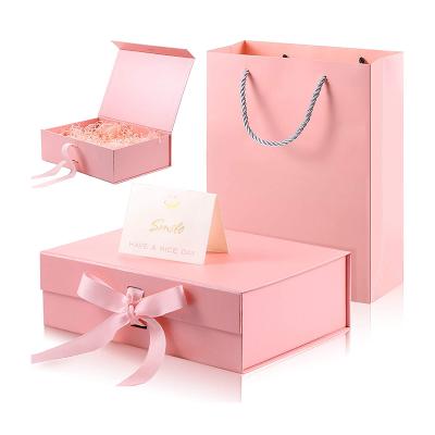 China Color Recyclable Custom Size Logo Bridesmaid Gift Box Magnetic Packaging With Ribbon for sale