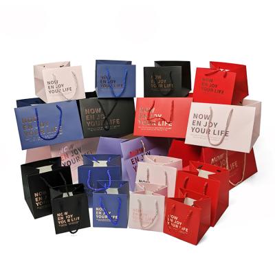 China Recyclable Eco Friendly Custom Printed To Foil Gift Shopping Paper Bag With Logo Print for sale