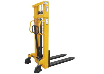 China Mast Steel Manual Pallet Stacker Adjustable Forks With Integral Pump for sale