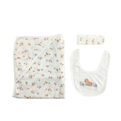 China 2021 Casual Soft High Quality 3 Pcs Set TC Cloth Baby Bib, Hooded Blanket, And Belt for sale