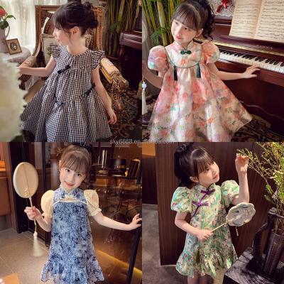 China 2023 New Western Children's Princess Dress Summer 2023 Girls' Anti-wrinkle Little Girl Flower Dress Korean Edition Fragmented Bubble Sleeve Dress for sale