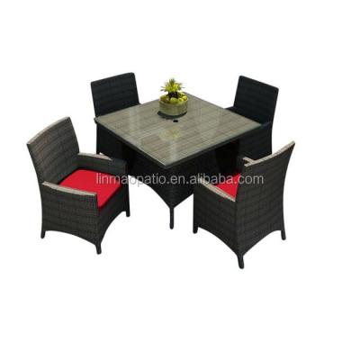 China Modern Modern 5 Piece Patio Square Dining Set, Heather Wicker & Ruby Cushions for sale