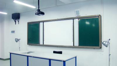 China 54 duim Infrarode multi-Aanrakings Interactieve Whiteboard voor Onderwijs Te koop