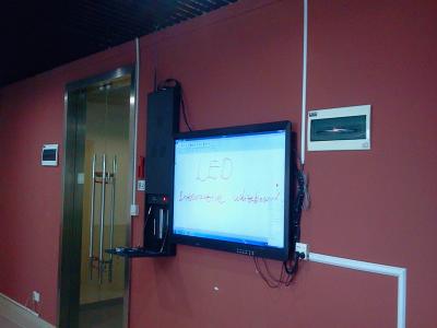 China Highly Integrated Smart Teaching System LED Interactive Whiteboard for sale