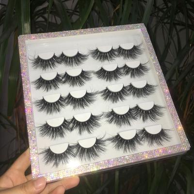 China Soft And Comfortable 3d False Mink Eyelashes 25mm Mink Color Eyelash Case Supplier Customized Lashes Boxes Diamond Packing With Logo for sale