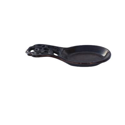 China Sustainable Spoon Set For 2022 Good Quality In Kitchen Cast Iron Metal Spoon Rest for sale