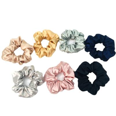 China Fashion 22mm Satin Hair Scrunchies 6cm Oversized Silk Hair Scrunchies Scrunchie With Logo for sale