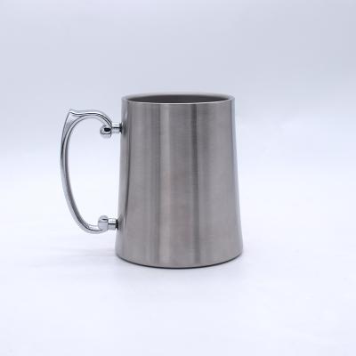 China 380ml Stainless Steel Beer Mug Disposable Spirits Mug European Outdoor Metal Beer Mug Creative Gift Bar For Family Use for sale