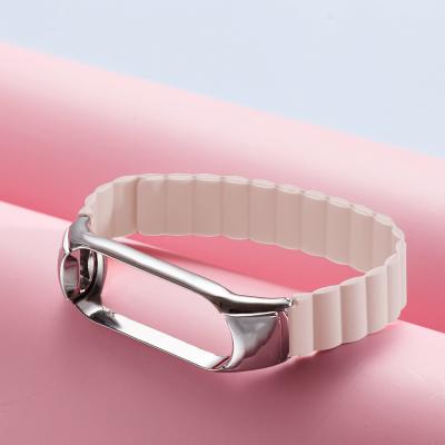 China Rubber For Xiaomi MI Band MI3/4 MI5/6 Magnetic Silicone Band Bracelet Watch Straps With Metal Frame for sale