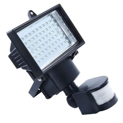 China Hot Selling Garden Amazon Flood Light 67LED Solar Outdoor Lamp Beads Solar Garden Light for sale