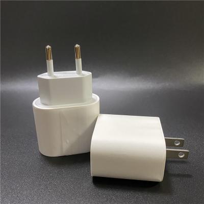 China HOT PD 20W USA EU Wall Charger Type-C Mobile Phone Charger Fast Charge 3.0 Wide Compatibility Product Suppliers Fast Power Bank For iphone 12 for sale