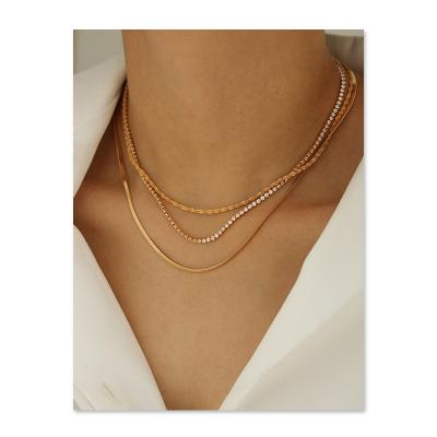 China FASHIONABLE Light Chain Style Zircon Necklaces , Womens Jewelry And Gold Jewelry Making for sale