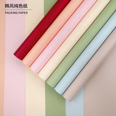 China New florist bouquet double-sided waterproof Korean material waterproof solid color matte flower wrapping paper for sale