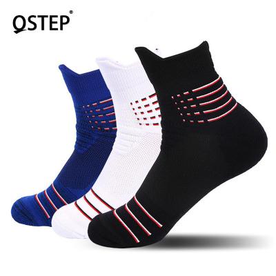 China Wholesale Men's Athletic Elite Compression Cotton Basketball Sports Wear-Resistant Breathable Running Socks for sale