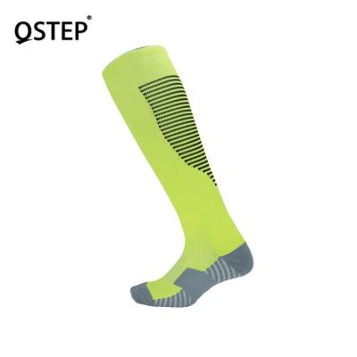 China Anti Slip Compression Professional Sports Antibacterial Wholesale Colorful Football Socks for sale