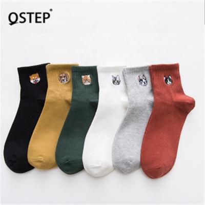 China Breathable Antibacterial Japanese Factory Cartoon Cat All Cotton Embroidered Student Tube Women Short Socks for sale