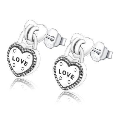 China Women's CLASSIC Brincos Gift 925 Sterling Silver Heart Love Stud Earrings Aretes Luxury Earrings for sale