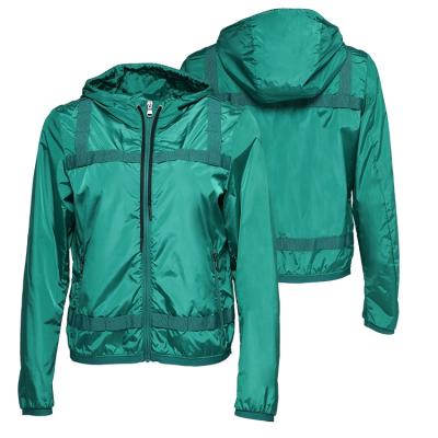 China Newest Fashion Breathable Outdoor Jacket Winter Women Custom Huiquan Ladies Light Up Anorak Jacket for sale