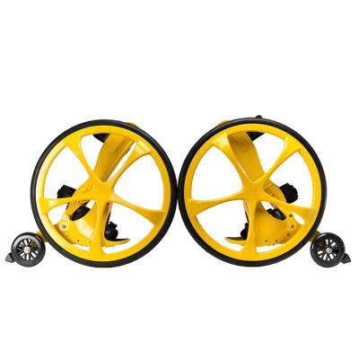 China 2022 Outdoor Yellow PVC Roller Skating Glide On Shoes Roller Skates With Big Wheels for sale