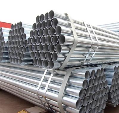 China 6 m de longitud tubo de andamios de acero galvanizado 3,2 mm de espesor material de construcción resistente en venta