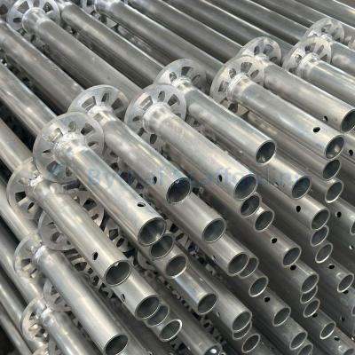 China Gemakkelijk te monteren lichtgewicht aluminium ringlock systeem steiger Te koop