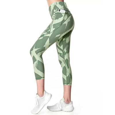 China New Breathable Fashionable High Waist Printed Pocket Cropped Ladies Sport Jogger Pants for sale