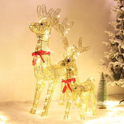 China 2021 Creative Chirstmas Decor Chirstmas Decor Xmas Decoration Hotel Window Mall Elk Stage Layout LED Lights Christmas Deer Christmas Gifts for sale