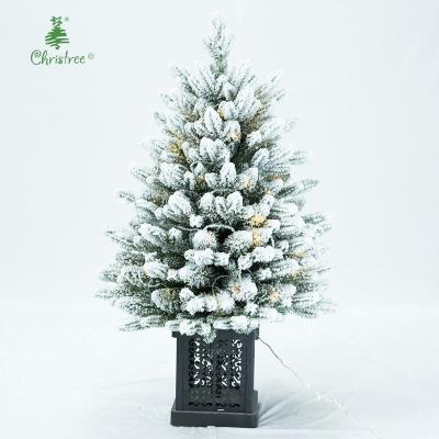 China Artificial Chirstmas decor factory direct sales 2021 new simulation flocking Christmas tree Christmas decoration luxury tree for sale