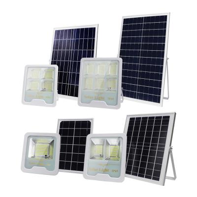 China BOYI Warehouse ip66 Battery Power Charging Solar Flood Light with Outdoor Timer Top Outdoor Lighting for sale