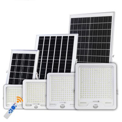 China Yard Garden Soled Flood Panel Led Solar Powered Street Light Lighting System for sale