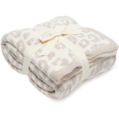 China Anti-Static Soft And Comfortable Lightweight Blanket Leopard Print Fleece Blankets High-grade Fleece Blankets for sale