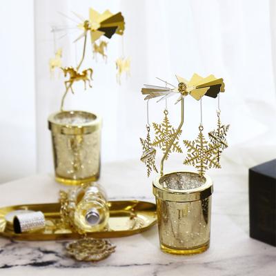 China Home Decoration Gold Color Iron Candle Holders Centerpiece To Wedding Decorative Rotating Candlestick for sale