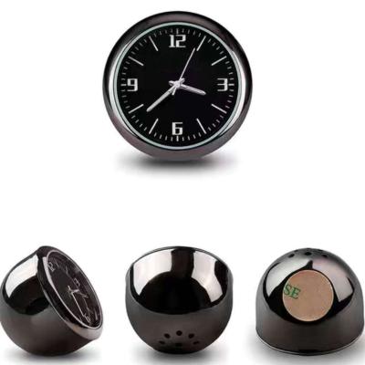 China Antique Style Mini Decoration Automotive Car Clock Ornaments Auto Watch Air Vent Clip Dashboard Time Display Clock For Car Accessories for sale