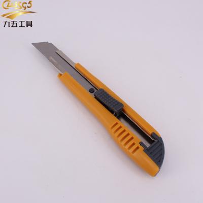 China New Labor Safety Factory Knife High Quality Serving Knife 18mm Utility Knife Service DIY Tool for sale