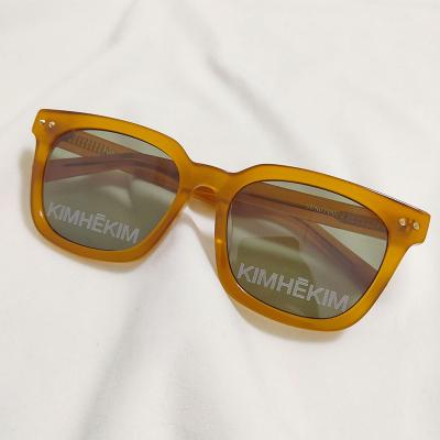 China Fashion Sunglasses 2021 Fashion Retro Square Leaf Frsme Glass Sun Colored Sun Glasses For Women And Men for sale