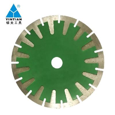 China 7inch 180mm Hot Press Protective Teeth Diamond Saw Blades With High Cost Performance 22.23mm for sale