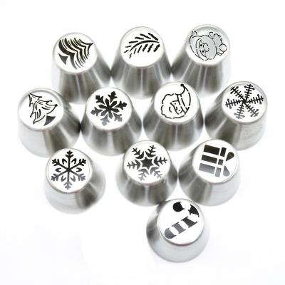 China Viable Russian Piping Icing Sprinkler Tips Stainless Steel Cake Decorating Tips Set Christmas Cupcake Kit Pastry Tip Set Supplies for sale