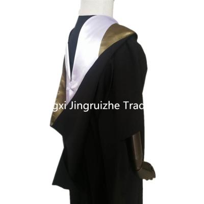 China Comfortable Professional School Uniforms Manufacturer Graduation Gown Customized University of Edinburgh Bachelor's Graduation Gown for sale