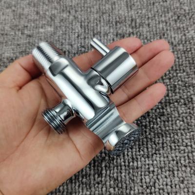 China Modern Good Quality G1/2 90 Degree Wall Mounted Brass Stop Valve Angle Valve With Bracket for sale