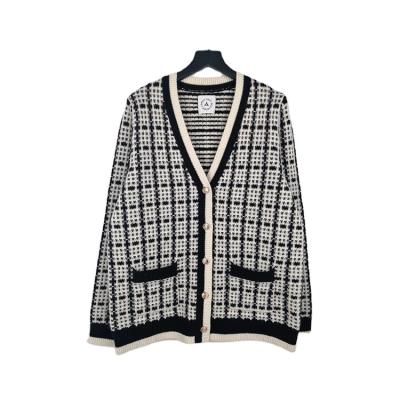 China New woolen cardigan retro plaid V-neck Anti-wrinkle knitted jacket women's loose long-sleeved clothing for sale