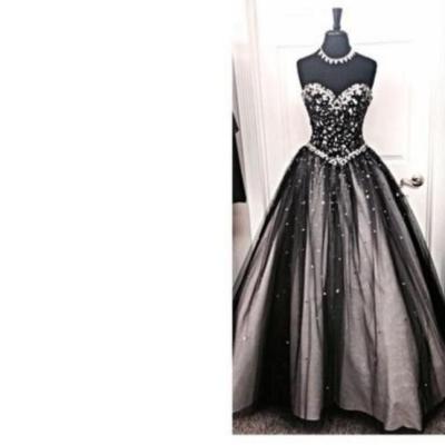 China Breathable Vintage Wedding Dress ZH1539X Black And White Gothic Wedding Dress A Line Corset Crystal Sweetheart Neck Long Floor Length Homecoming for sale