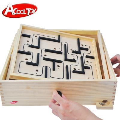 China Pinewood Wooden Maze Keep Balance Maze Game Puzzle Toy for sale