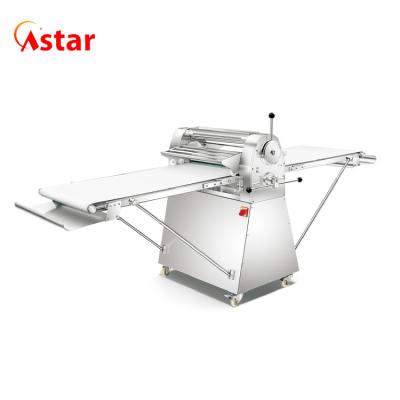 China Commercial Flour Mill Kitchen Bakery Equipment Stand Type Pastry Dough Sheeter for sale