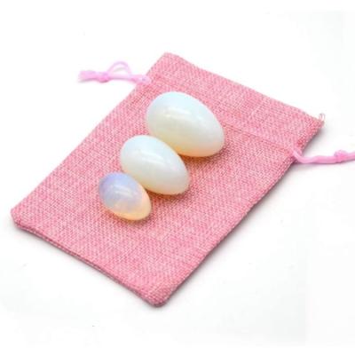 China China 3 Pieces Chakra Healing Yoga Train Exercise Natural Jade Yoni Eggs Massage Sets Crystal Vaginal for sale