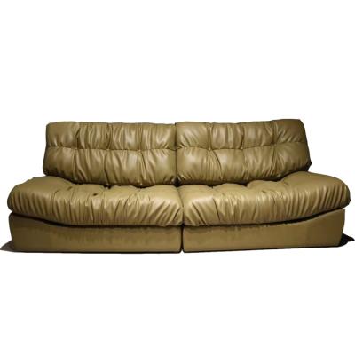 China Luxury Genuine Leather Tufted Chesterfield Sofa Living Room Furniture for sale